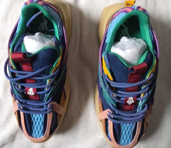 Stylish Multicolor Men's Sneakers - Picture 2 of 9